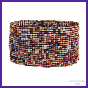 LOVE GLASS BEAD STRETCH BRACELET NWT